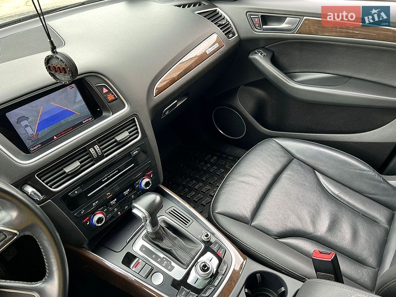 Внедорожник / Кроссовер Audi Q5 2015 в Николаеве
