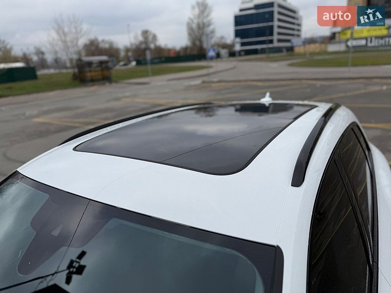 Внедорожник / Кроссовер Audi Q5 2021 в Киеве