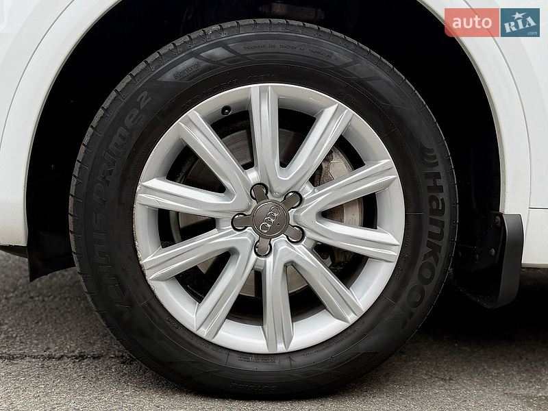 Внедорожник / Кроссовер Audi Q5 2017 в Киеве