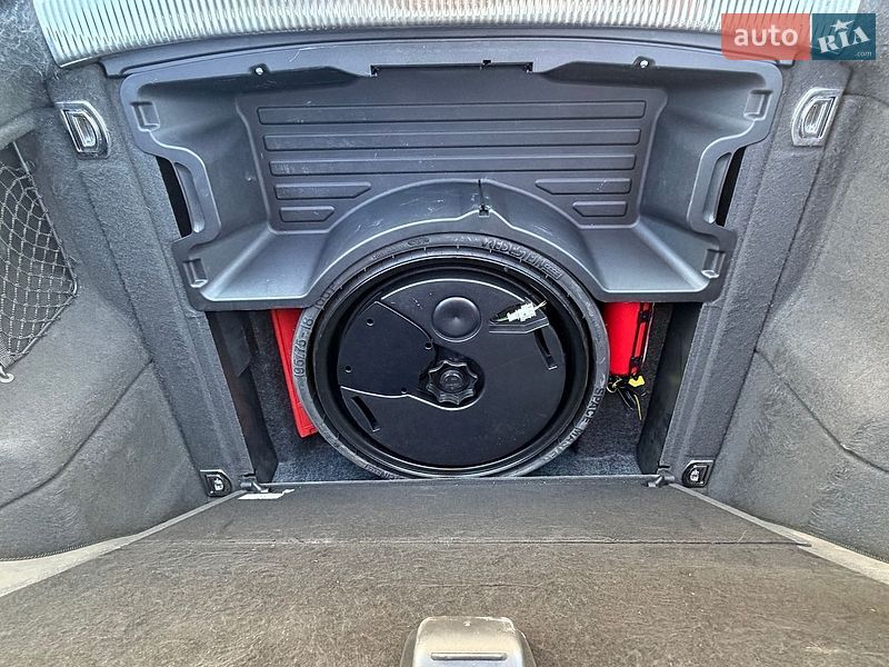 Позашляховик / Кросовер Audi Q5 2015 в Києві