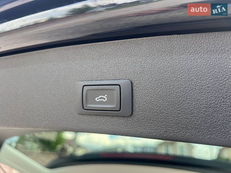 Внедорожник / Кроссовер Audi Q5 2016 в Ровно