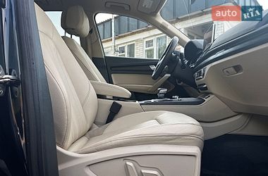Позашляховик / Кросовер Audi Q5 2018 в Луцьку