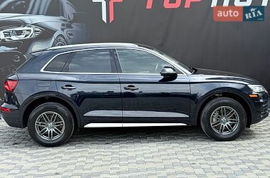 Позашляховик / Кросовер Audi Q5 2018 в Львові