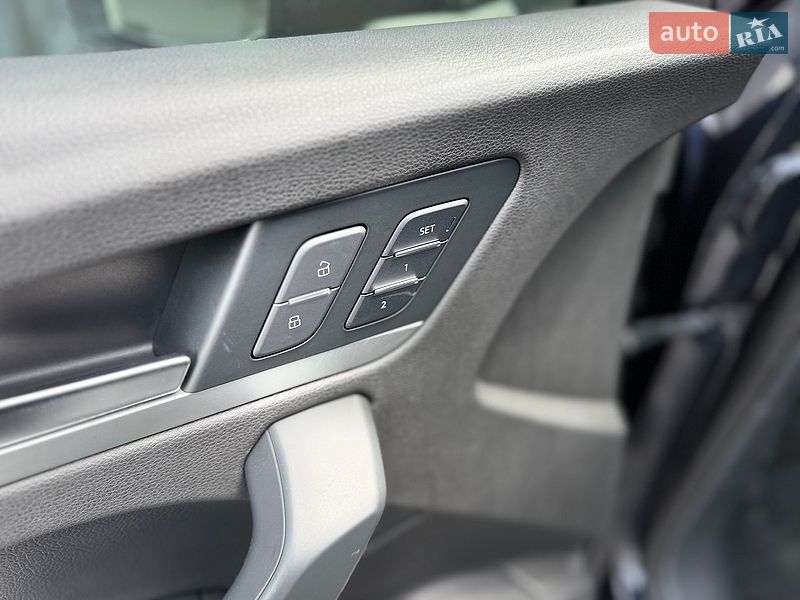 Позашляховик / Кросовер Audi Q5 2018 в Львові