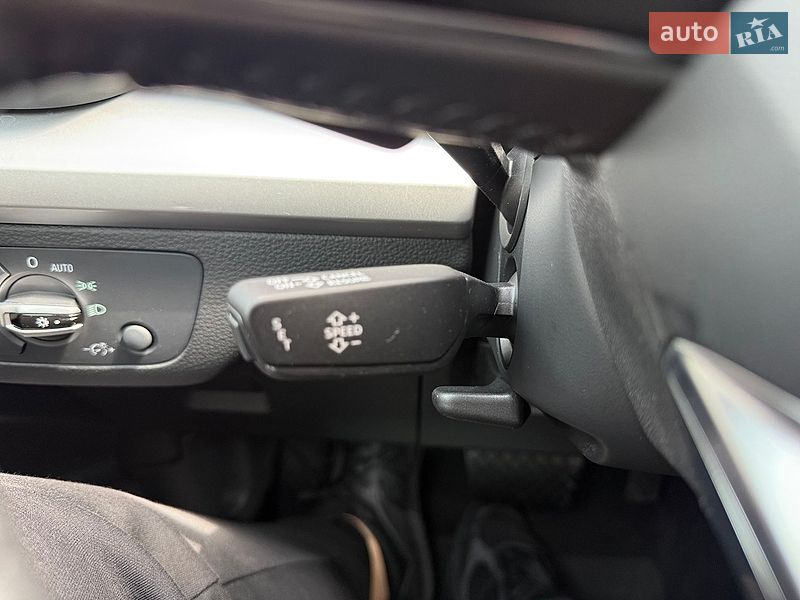 Позашляховик / Кросовер Audi Q5 2018 в Львові