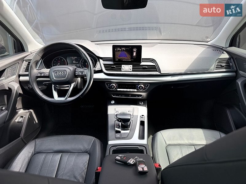Позашляховик / Кросовер Audi Q5 2018 в Львові