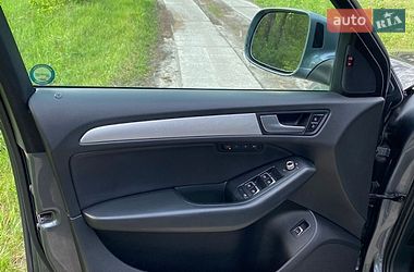 Внедорожник / Кроссовер Audi Q5 2013 в Шепетовке
