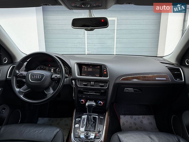 Позашляховик / Кросовер Audi Q5 2015 в Дрогобичі