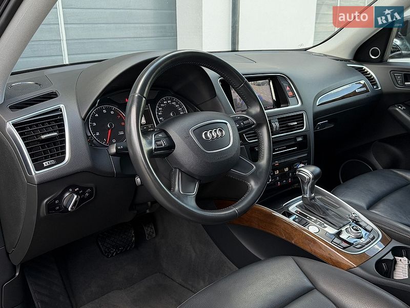 Внедорожник / Кроссовер Audi Q5 2016 в Дрогобыче