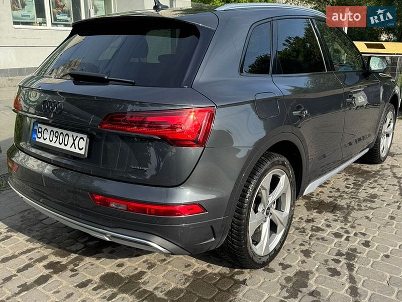 Внедорожник / Кроссовер Audi Q5 2021 в Львове
