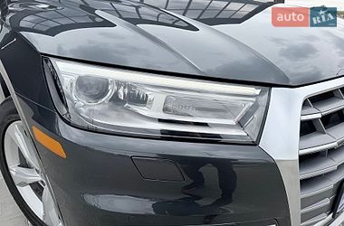 Внедорожник / Кроссовер Audi Q5 2019 в Тернополе
