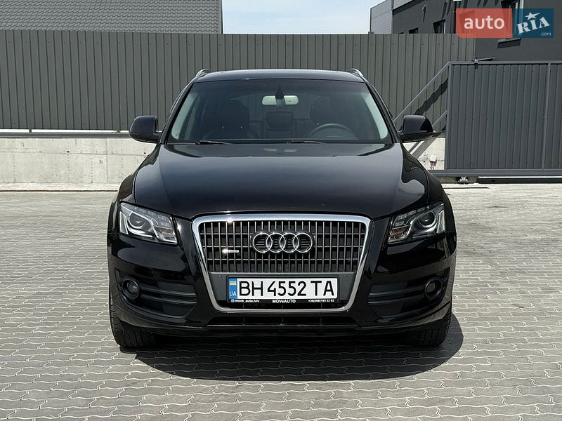 Позашляховик / Кросовер Audi Q5 2011 в Львові