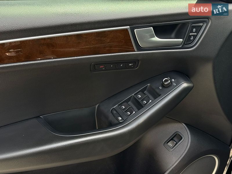 Позашляховик / Кросовер Audi Q5 2011 в Львові