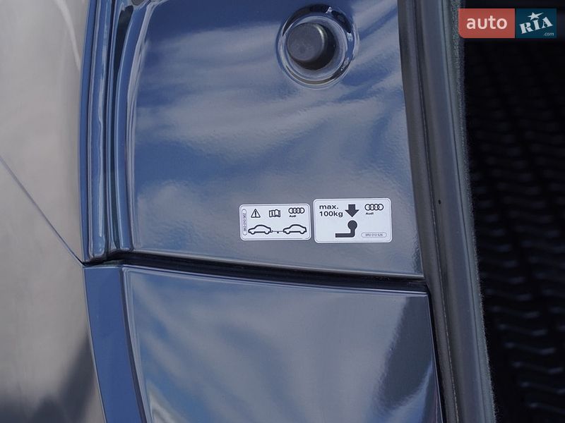 Позашляховик / Кросовер Audi Q5 2018 в Львові