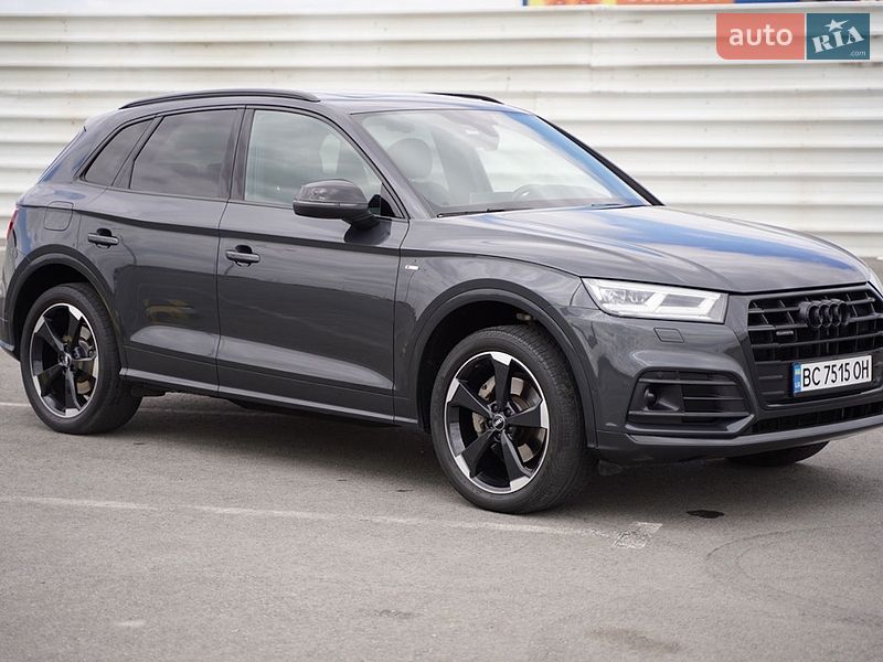 Позашляховик / Кросовер Audi Q5 2018 в Львові