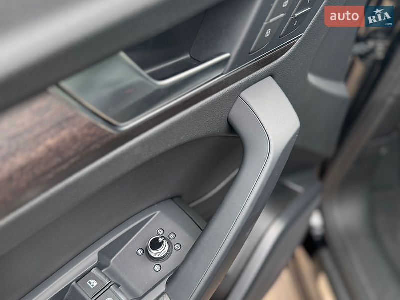 Позашляховик / Кросовер Audi Q5 2023 в Баришівка