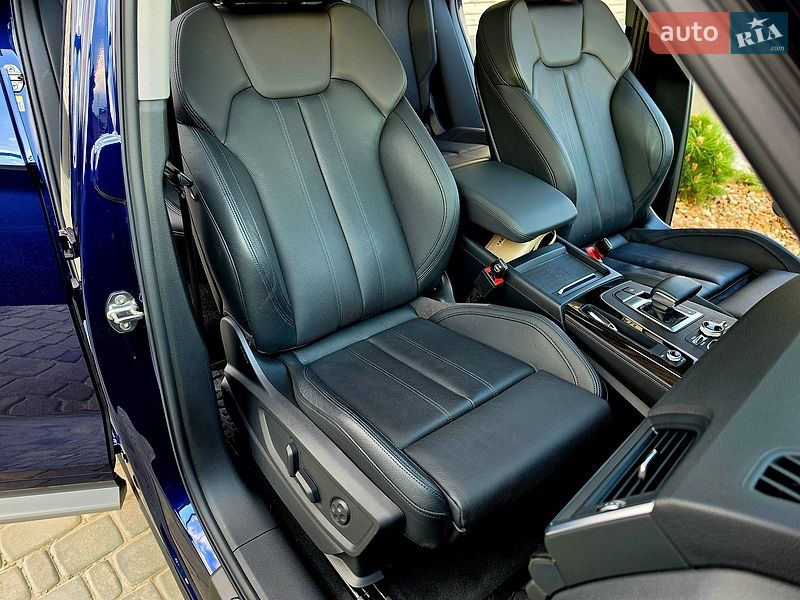 Внедорожник / Кроссовер Audi Q5 2019 в Виннице
