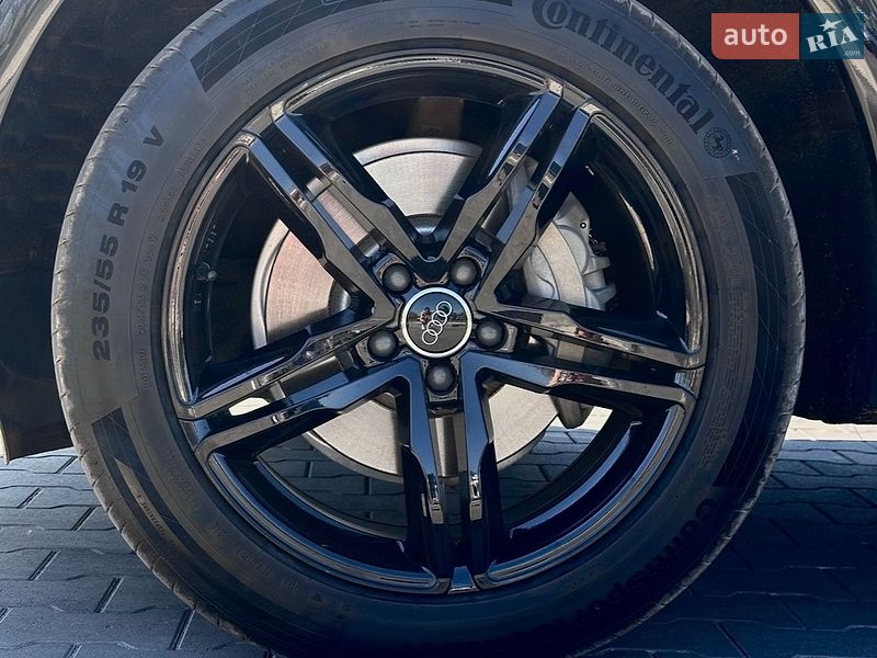 Позашляховик / Кросовер Audi Q5 2018 в Ірпені фото 10 Позашляховик / Кросовер Audi Q5 2018 в Ірпені