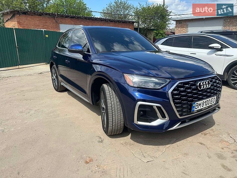 Внедорожник / Кроссовер Audi Q5 2021 в Сумах