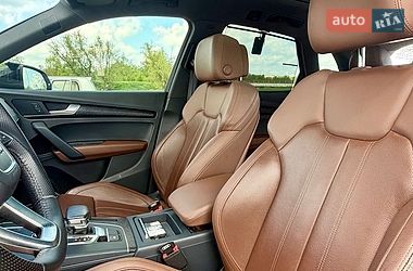 Позашляховик / Кросовер Audi Q5 2018 в Балті