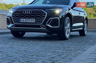 Позашляховик / Кросовер Audi Q5 2020 в Києві