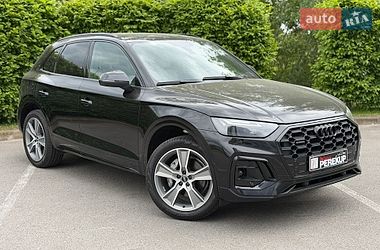 Позашляховик / Кросовер Audi Q5 2024 в Києві