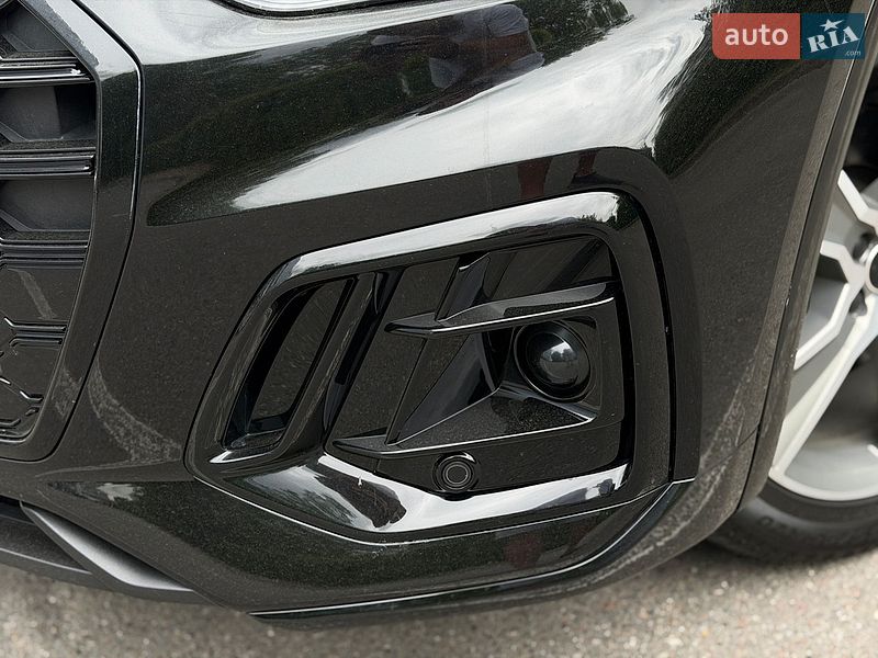 Позашляховик / Кросовер Audi Q5 2024 в Києві