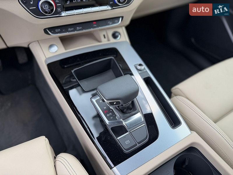 Позашляховик / Кросовер Audi Q5 2024 в Києві