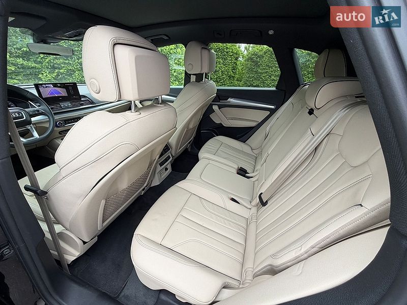 Позашляховик / Кросовер Audi Q5 2024 в Києві