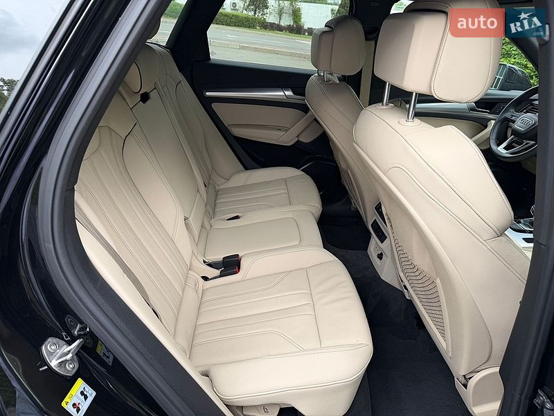Позашляховик / Кросовер Audi Q5 2024 в Києві