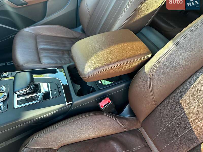 Позашляховик / Кросовер Audi Q5 2018 в Одесі фото 23 Позашляховик / Кросовер Audi Q5 2018 в Одесі