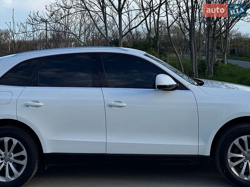 Позашляховик / Кросовер Audi Q5 2014 в Одесі