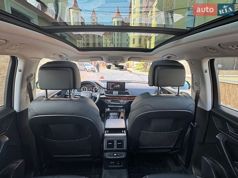 Внедорожник / Кроссовер Audi Q5 2023 в Киеве