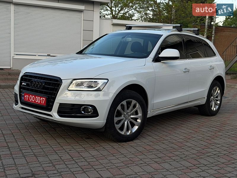 Позашляховик / Кросовер Audi Q5 2017 в Лубнах