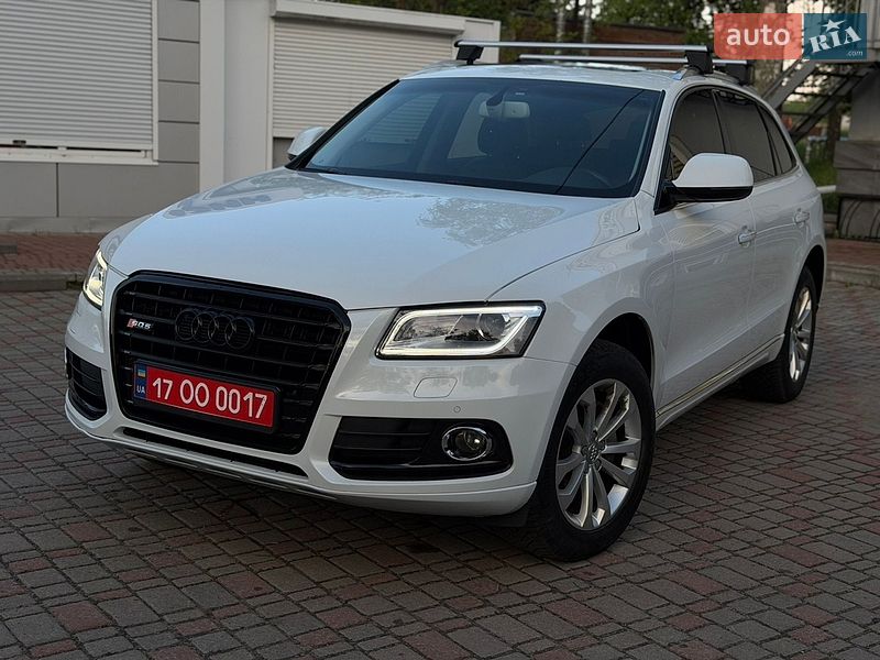 Позашляховик / Кросовер Audi Q5 2017 в Лубнах