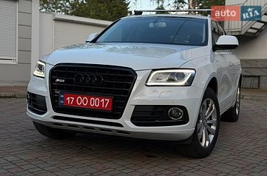 Позашляховик / Кросовер Audi Q5 2017 в Лубнах