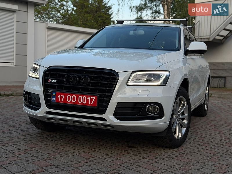 Позашляховик / Кросовер Audi Q5 2017 в Лубнах