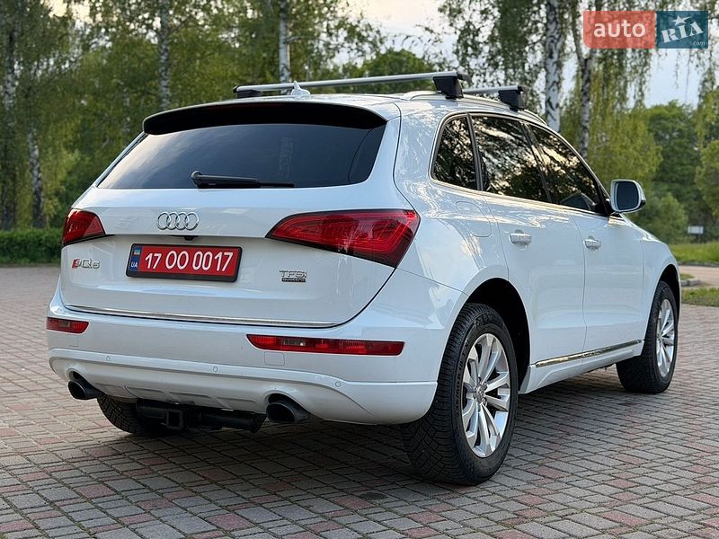 Позашляховик / Кросовер Audi Q5 2017 в Лубнах