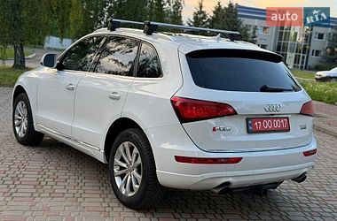 Позашляховик / Кросовер Audi Q5 2017 в Лубнах