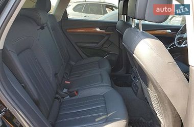 Внедорожник / Кроссовер Audi Q5 2021 в Львове