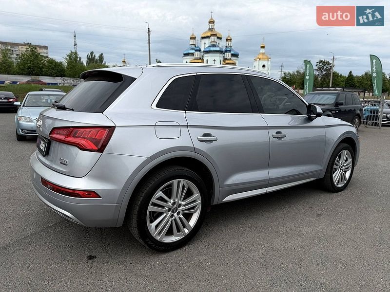 Позашляховик / Кросовер Audi Q5 2018 в Кривому Розі