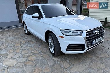Внедорожник / Кроссовер Audi Q5 2018 в Надворной