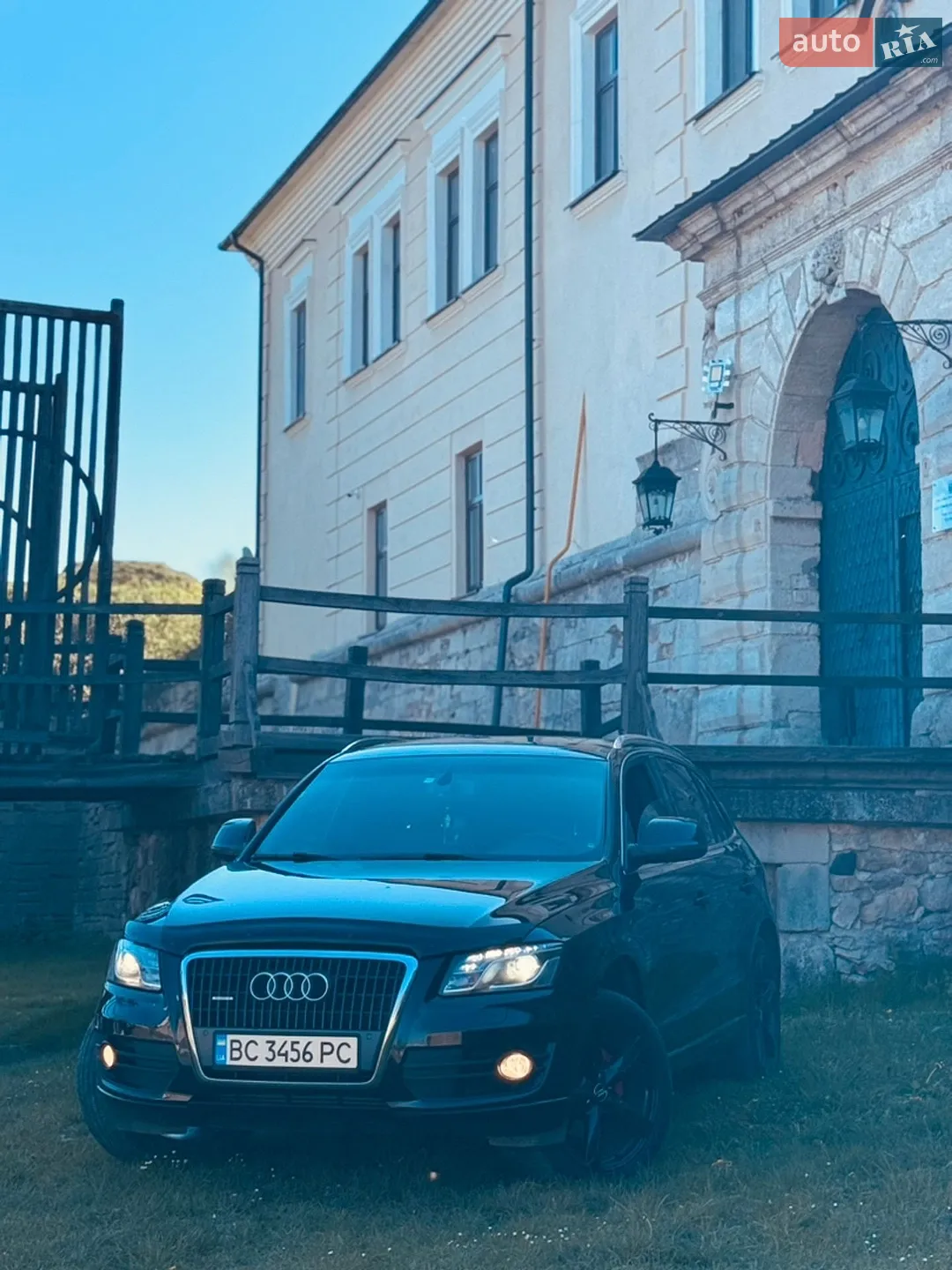 2010 Audi Q5 - мініатюра 2