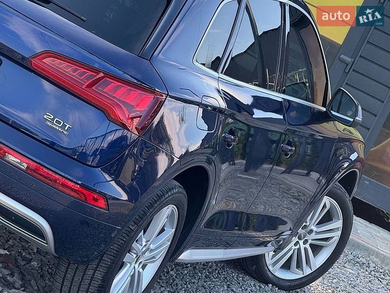 Позашляховик / Кросовер Audi Q5 2018 в Стрию