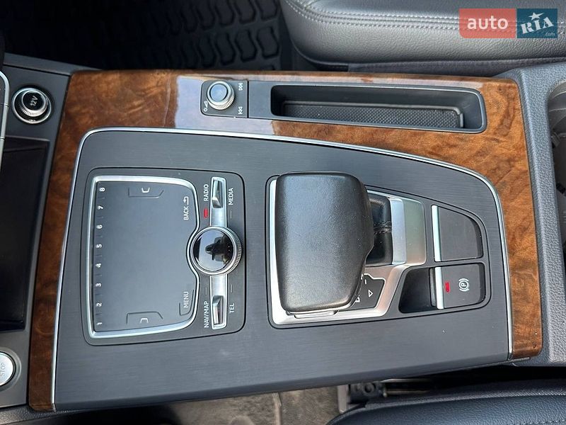 Позашляховик / Кросовер Audi Q5 2018 в Стрию