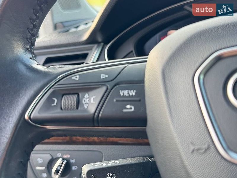 Позашляховик / Кросовер Audi Q5 2018 в Стрию