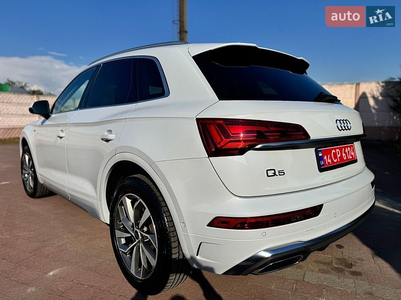 Внедорожник / Кроссовер Audi Q5 2023 в Стрые