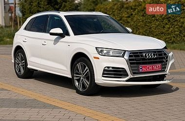 Внедорожник / Кроссовер Audi Q5 2017 в Львове