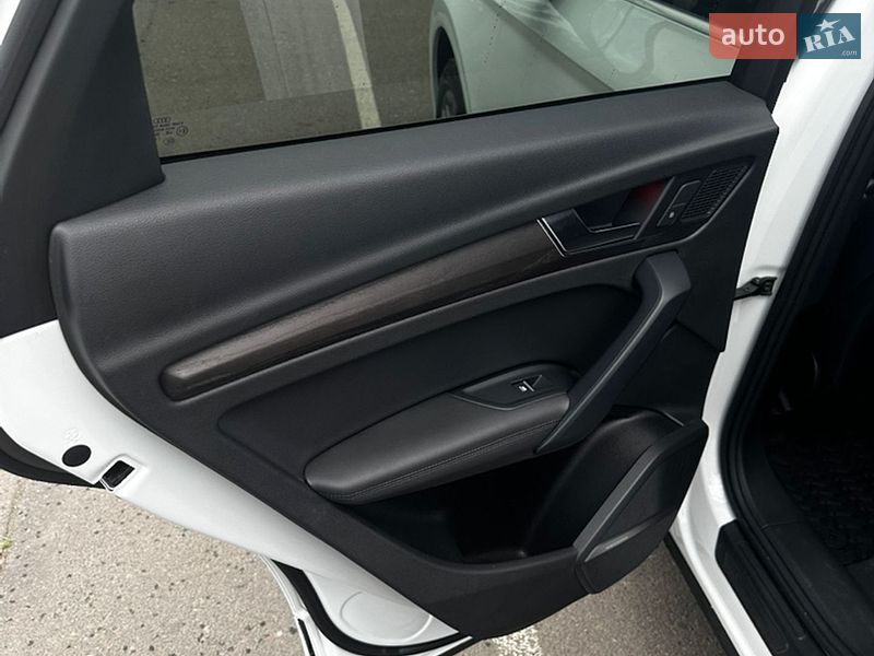 Внедорожник / Кроссовер Audi Q5 2019 в Одессе фото 19 Внедорожник / Кроссовер Audi Q5 2019 в Одессе