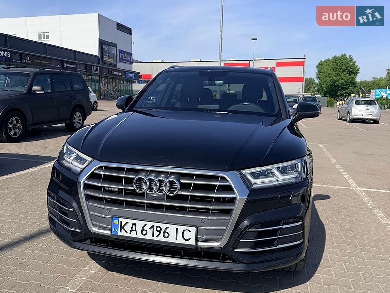 Внедорожник / Кроссовер Audi Q5 2017 в Киеве